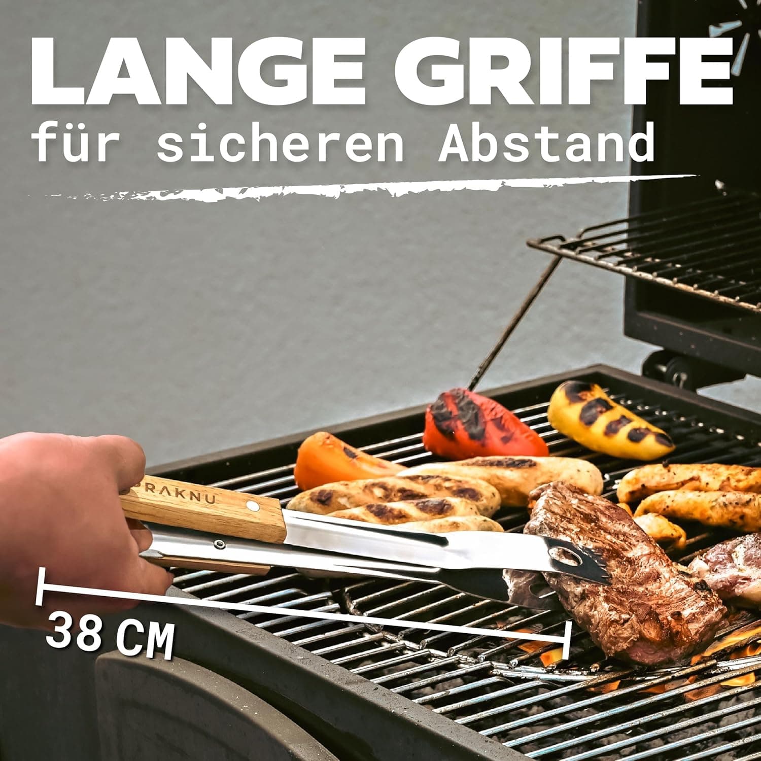 Praknu Grillbesteck Set mit Holzgriffen und Tragetasche - Hitzebeständig, Rostfrei und Robust - Grill Zubehör Set mit Grillbürste, Zange, Wender und Fleischgabel - Grillzubehör - Männer Geschenk
