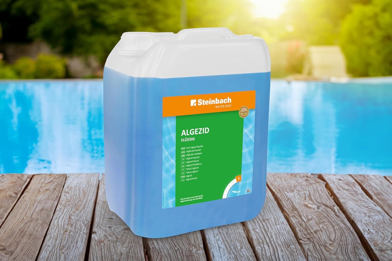Steinbach Poolpflege Algezid flüssig - 0753505TV00-5 l - Schaumfrei &amp; hochkonzentriert - Verhindert Algenwachstum &amp; entfernt Trübstoffe - Für klares Wasser mit Langzeitwirkung