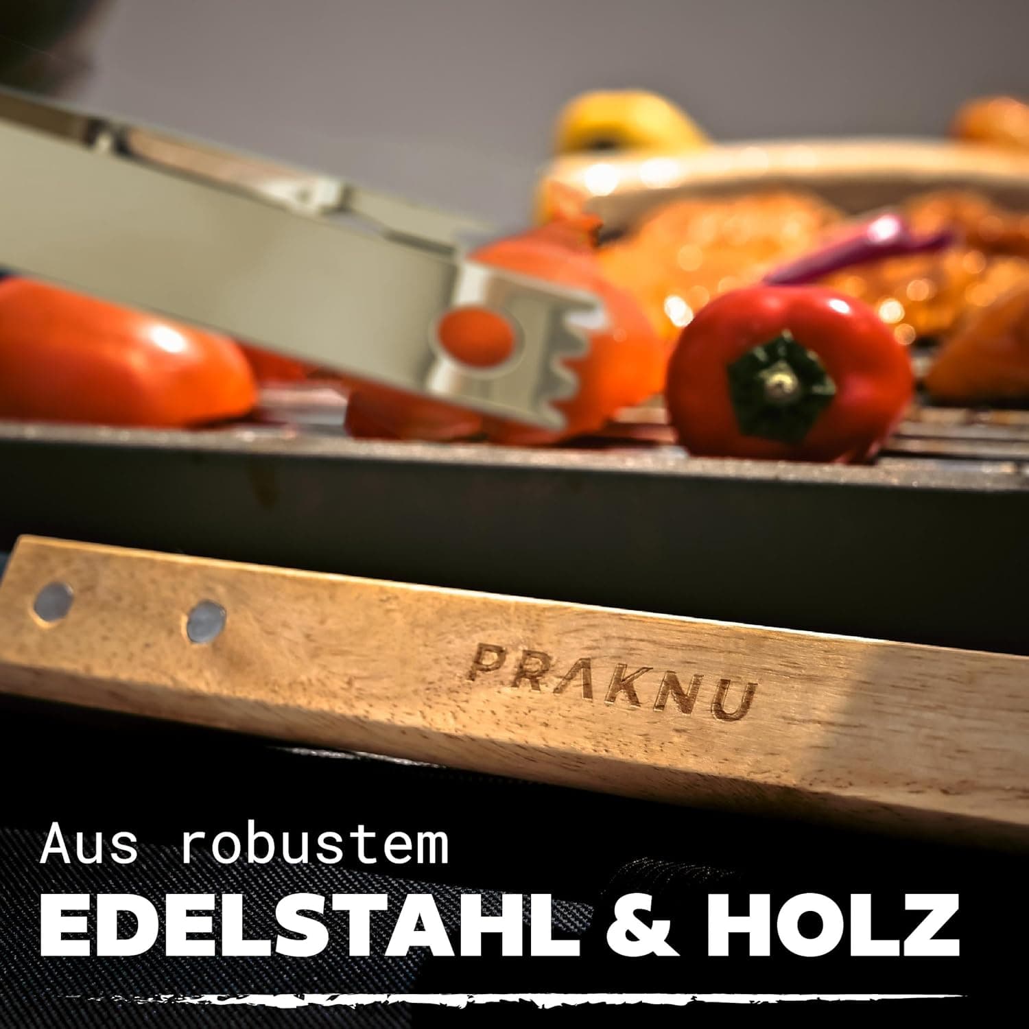 Praknu Grillbesteck Set mit Holzgriffen und Tragetasche - Hitzebeständig, Rostfrei und Robust - Grill Zubehör Set mit Grillbürste, Zange, Wender und Fleischgabel - Grillzubehör - Männer Geschenk